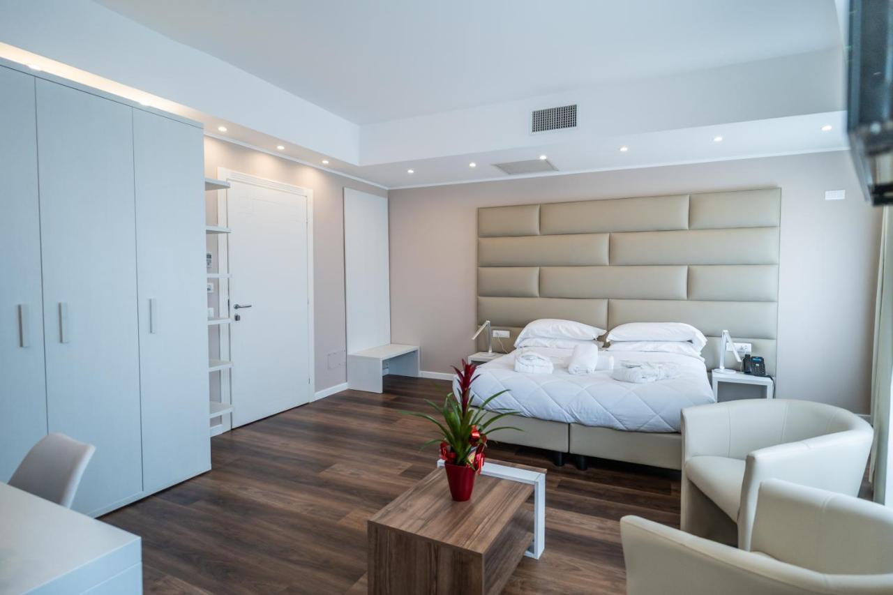 Hotel Globo Suite Sanremo Exteriér fotografie